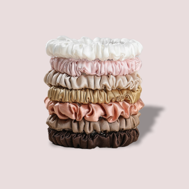 Image of skinny size scrunchies (caramel and pink colour)